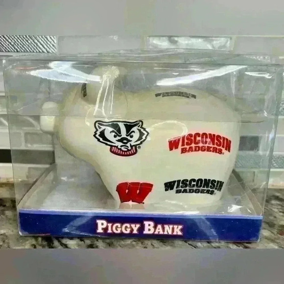 Wisconsin Badgers Piggy Bank - Picture 3 of 6